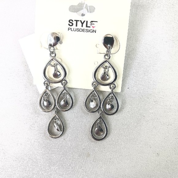 New Silver Clip-On Earrings - Picture 1 of 4